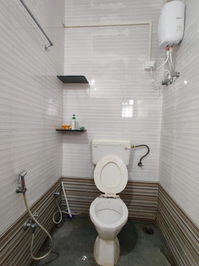 Rajlakshmi Niwas Apartman Szolápur Kültér fotó